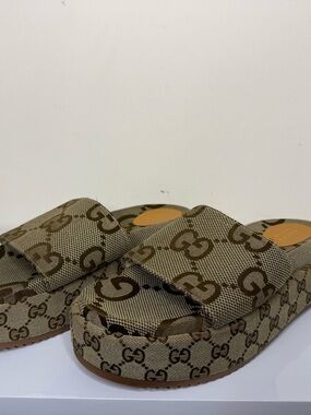 Gucci Beige Brown GG Canvas Platform Slides